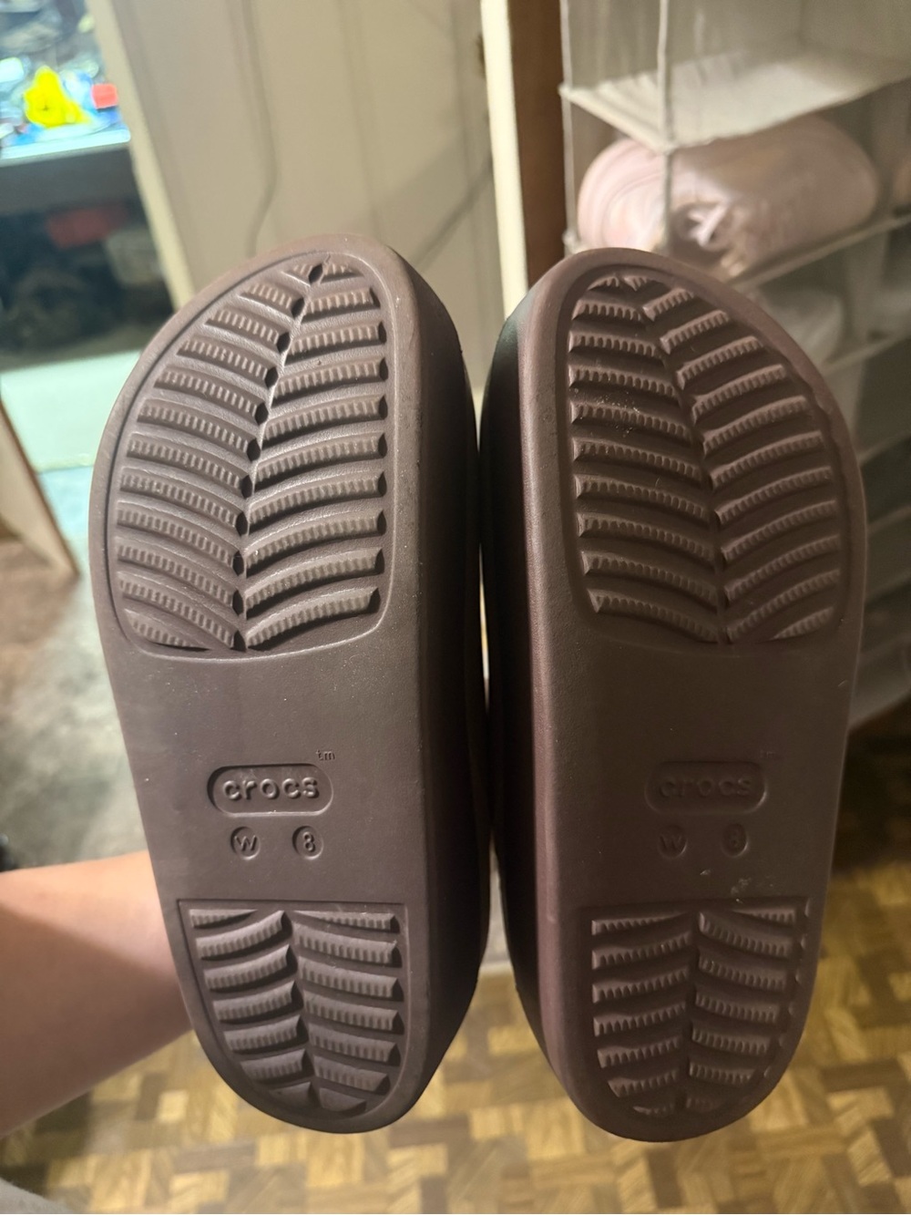 Dylan Platform Crocs - Picture 3 of 3
